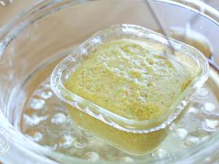 8、8m+鳕鱼蒸糕（宝宝辅食）,蒸熟就可以拿出来，小心烫~