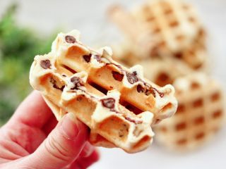 17、蜜豆核桃仁华夫饼,吃一口就停不下来了。