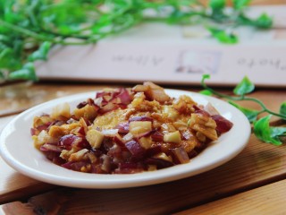 18、宝宝食谱~酸甜洋葱煎蛋,装盘吃吧