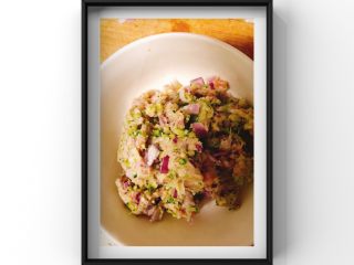 3、番茄肉酱蝴蝶面,搅拌好的肉酱泥如图