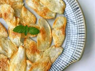 12、宝宝辅食:芋头脆片,赶紧开动啦