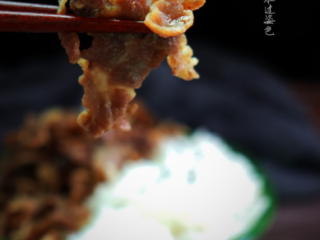 9、肥牛饭,大口大口的吃，特别满足