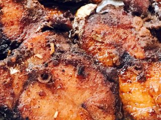 17、熏鲅鱼#烟台特色#,这是过夜的熏鲅鱼哟……