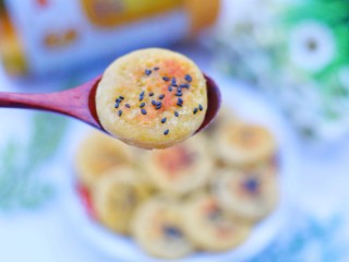 13、平底锅版奶香土豆饼,一口一个。