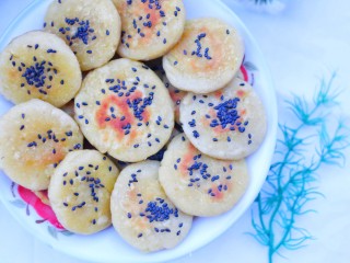 14、平底锅版奶香土豆饼,好吃到停车下来。