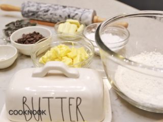 1、圣诞黄油饼干,食材准备