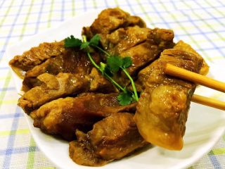 12、干烧排骨,干烧排骨入口香醇唇齿留香回味无穷