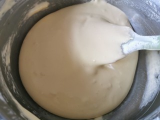 18、虎皮蛋糕卷,混和均匀