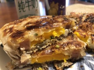 14、手抓饼三明治,鸡蛋煎得刚刚好