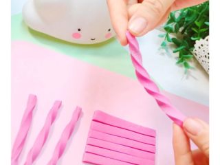 7、火龙果磨牙棒,取一条拧成螺旋