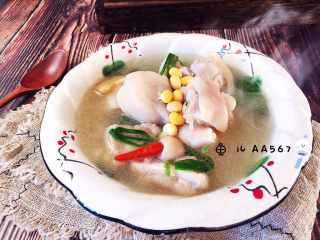 10、猪蹄黄豆汤,成品图