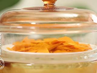 3、8m+南瓜蛋羹,上锅蒸熟~