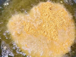 11、香酥鸡排,油温六层热，下锅慢炸五分钟