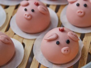 15、猪猪馒头,放在合适位置