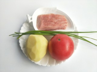 1、肉末土豆泥,材料准备