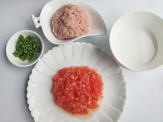 9、肉末土豆泥,葱切花