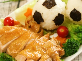 10、24m+足球便当,吃了我的足球便当，你pick的球队一定会赢哦~