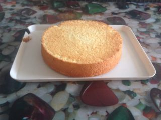 14、酸奶云朵戚风,然后脱模～