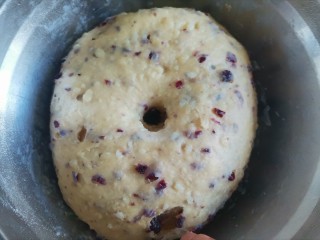 9、山药小饼,发酵至原来的两倍大