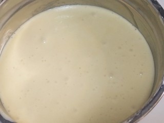 8、网红木质盒子蛋糕????,再把它倒入剩下的主面糊中，翻拌匀