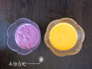 4、奶香卡通发糕,紫薯泥，南瓜泥取120克备用，晾凉。