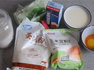 2、#不一样的泡芙#卡仕达焦糖泡芙塔,馅料所有食材准备