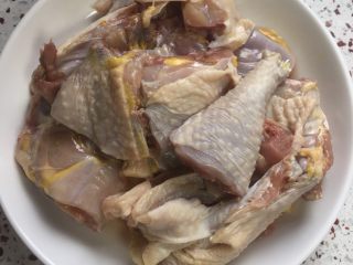 2、老母鸡汤,老母鸡剁小块