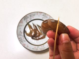 20、宝宝健康食谱   鲜虾番茄南瓜面,鲜虾挑出虾线