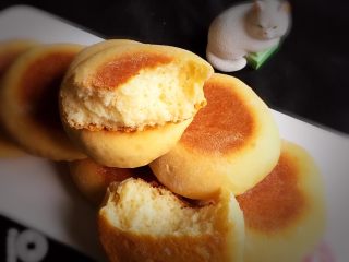 15、山药软饼,掰开品尝,非常好吃的软饼。