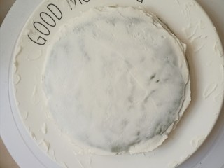 14、抹茶千层蛋糕,淡奶油不要抹的太厚,一定要平整