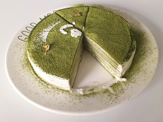 17、抹茶千层蛋糕,抹茶千层就做好了。