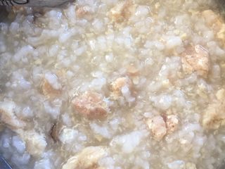 16、香菇滑鸡粥,可以了，香喷喷热腾腾的香菇滑鸡粥