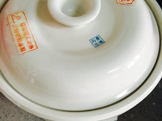 7、山药乌鸡煲,焖炖锅盖好慢炖一两个小时