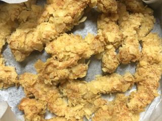 13、香酥鸡柳,当当当，15分钟后炸出来的样子，无水无油超级健康