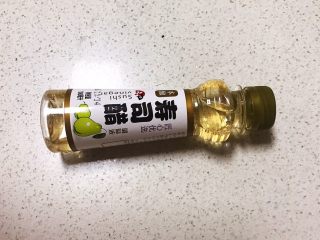 1、宝宝健康食谱  迷你小寿司,寿司醋