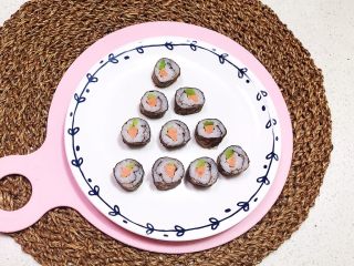 21、宝宝健康食谱  迷你小寿司,迷你小寿司做好了