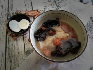 5、强筋健骨 蹄筋汤,上桌