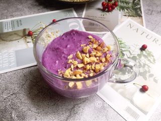 10、紫薯奶昔,完成。