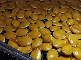 5、万圣节的南瓜派对,洗净铺平