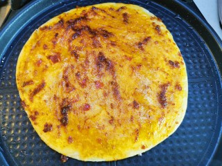 23、酱香饼家常做法,刷一层,翻面烙十秒钟