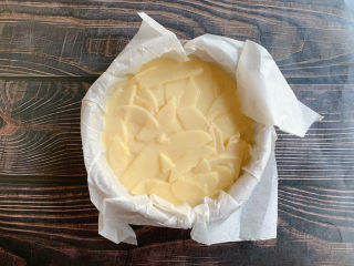 13、苹果千层蛋糕,整平