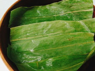 14、辅食计划+水晶紫薯卷,蒸笼里铺上粽叶