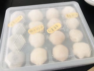 18、百味糯米糍,装盘进冰箱啦，啦啦啦啦～