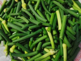 1、蒜苔炒肉片,蒜苔洗净切段