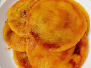 16、红薯豆沙糯米饼,做好的红薯豆沙糯米饼