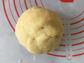 6、笑口酥,抓成团，不用揉。