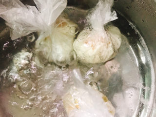 8、糖水鸡蛋,煮3—4分钟