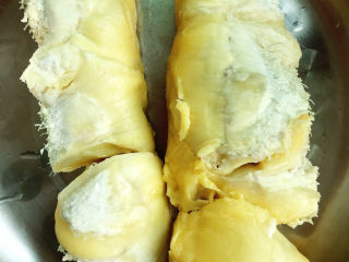 3、榴莲炖鸡,吃不完的咋办