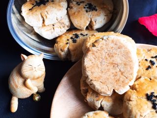 16、核桃酥,放大看核桃酥很棒!不比买来的差。