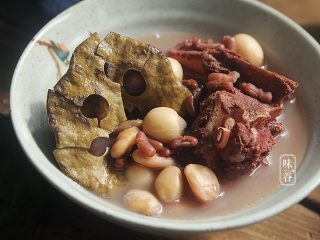 14、清热祛湿的莲蓬汤,习惯性来张特写，诱惑下亲们的味觉！